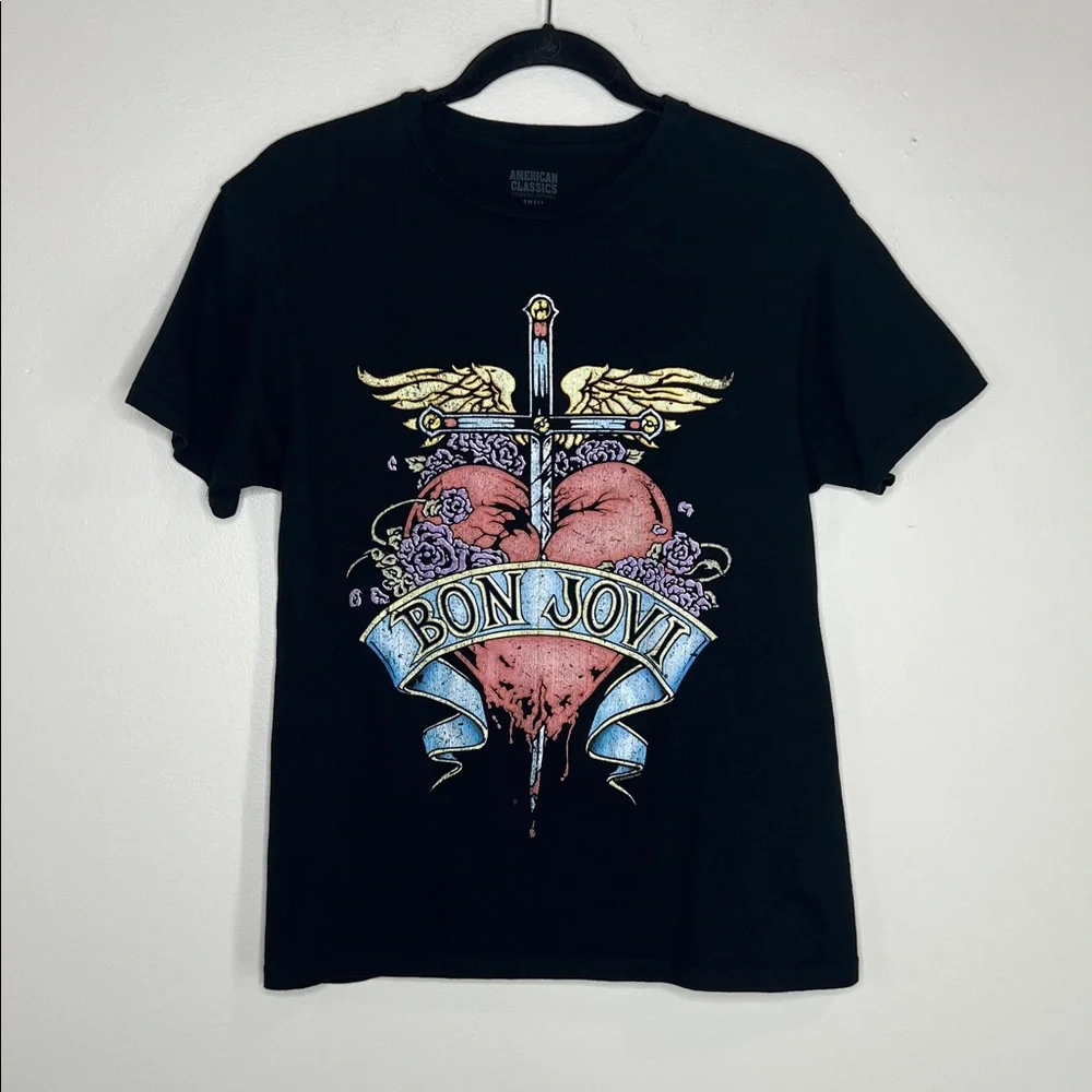 Bon Jovi Heart Dagger 100% Cotton Graphic Print Band Tee in black size Small - Picture 2 of 9